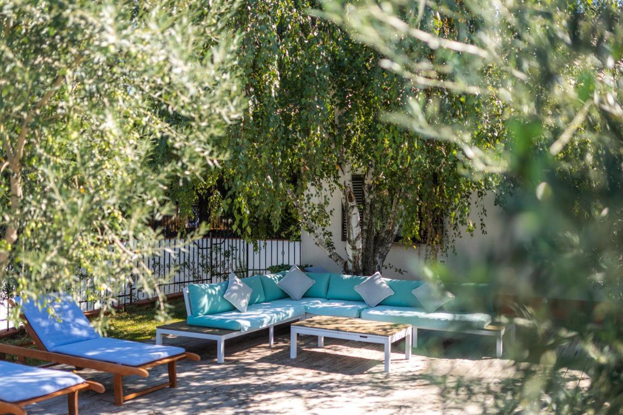 Villa Emi Zgornje Skofije Ngoại thất bức ảnh