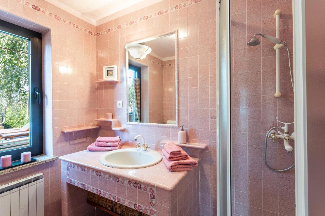 Villa Emi Zgornje Skofije Ngoại thất bức ảnh